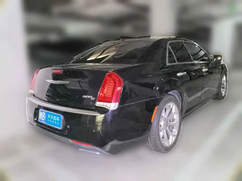 2018 Chrysler 300C (Import)