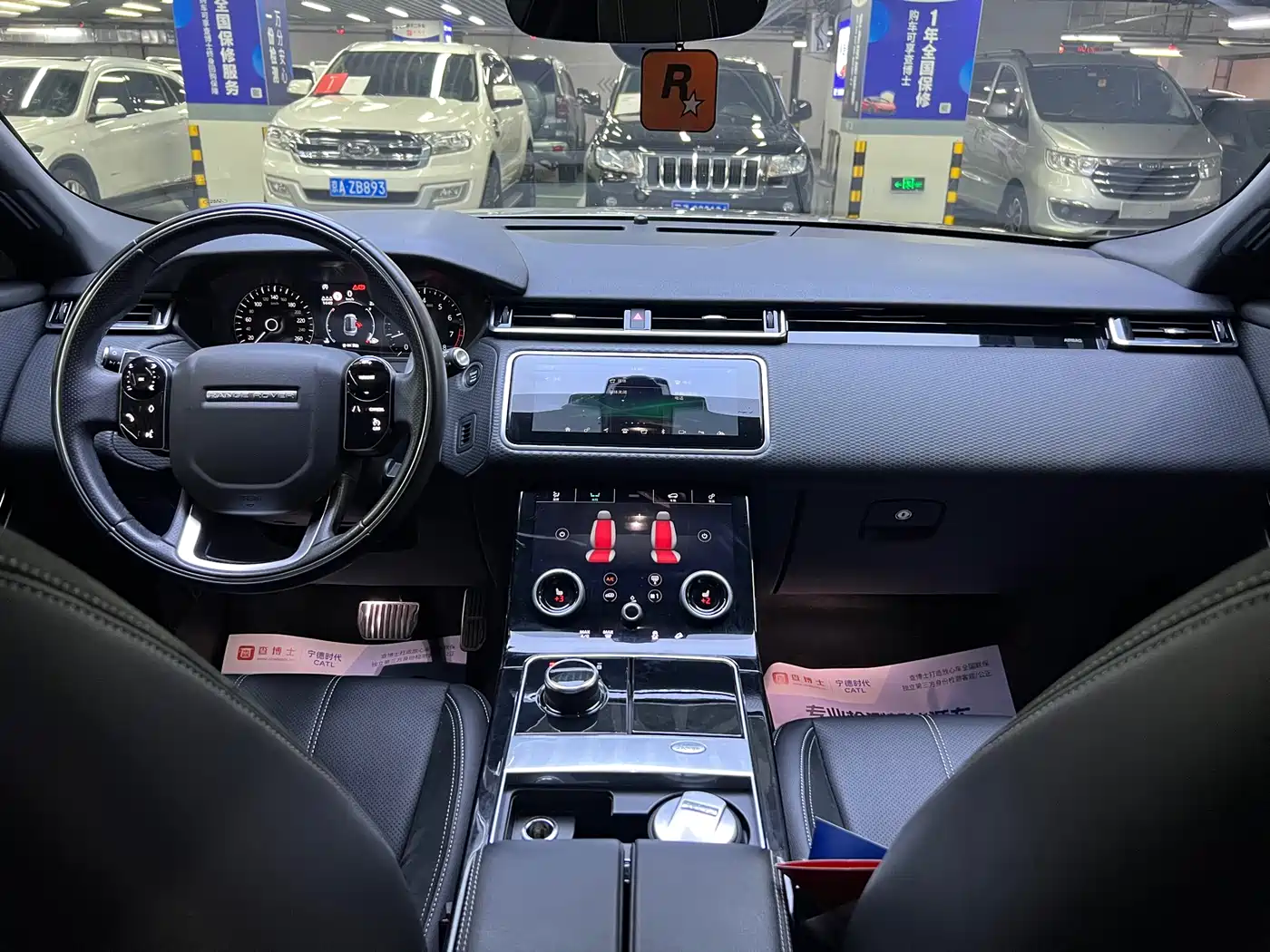 Land Rover Range Rover Velar 2019 250PS R-DYNAMIC S фото 15