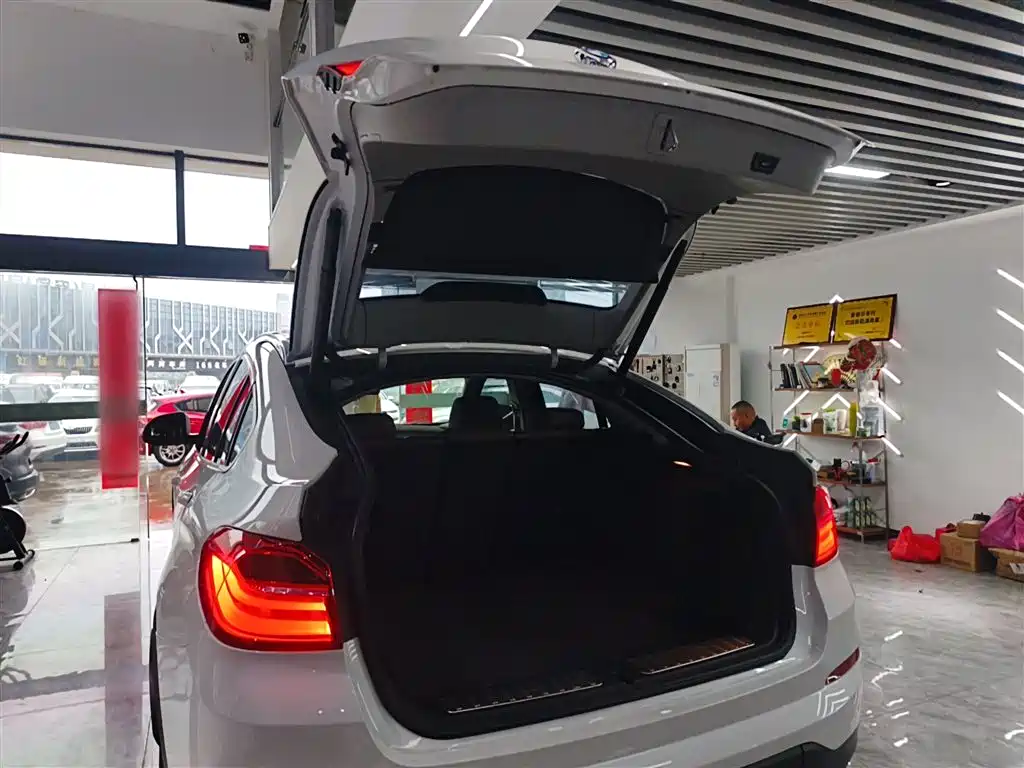 BMW X4 2014 xDrive20i X Design Package фото 19