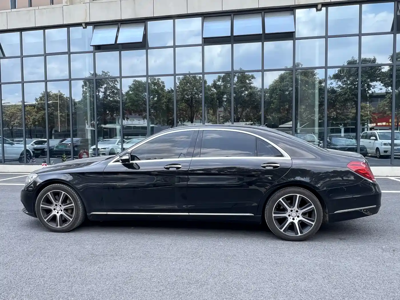 Mercedes-Benz S-Class 2016 S 400 L фото 3
