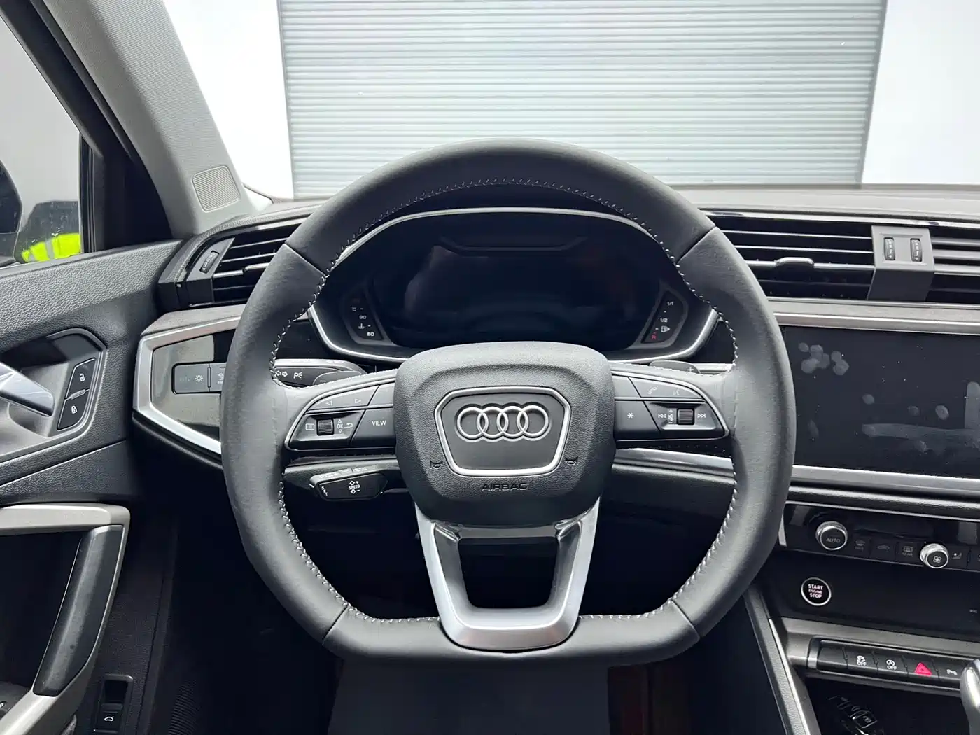 Audi Q3 2022 35 TFSI Fashion Dynamic фото 11