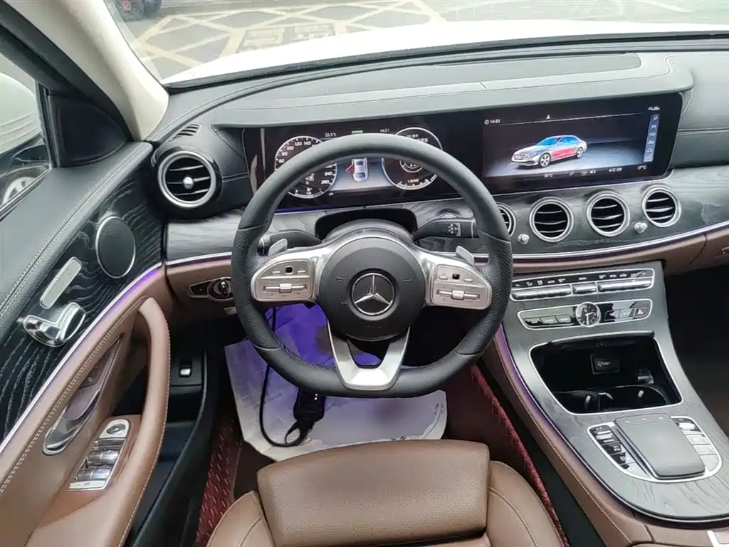 Mercedes-Benz E-Class 2019 E 260 L Sport фото 11