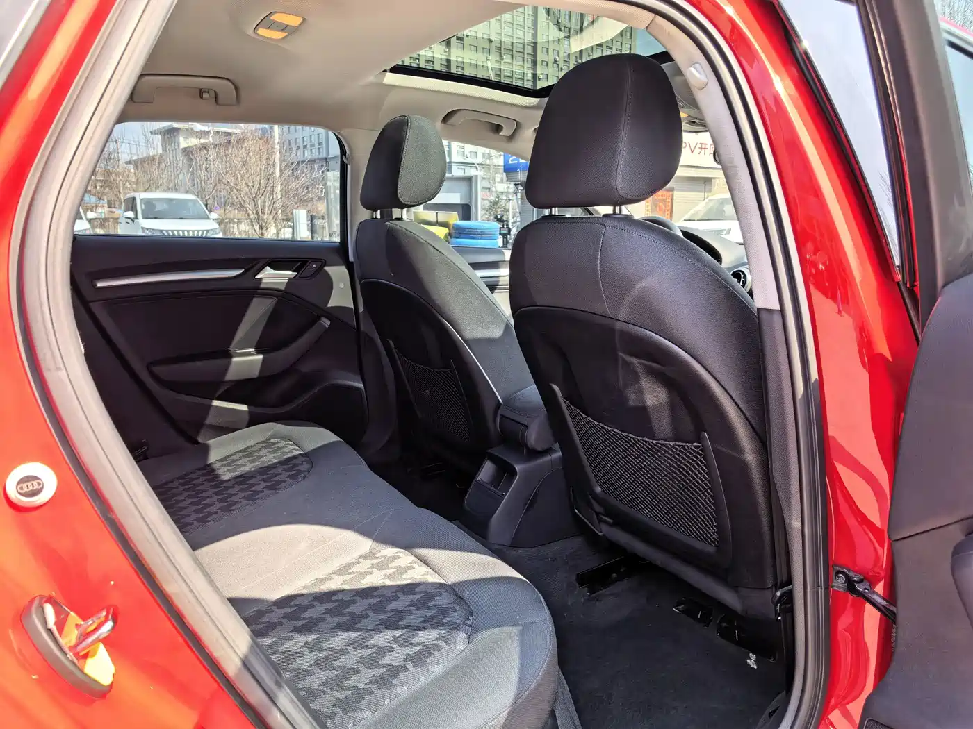 Audi A3 2014 Sportback 35 TFSI Automatic Progressive фото 6