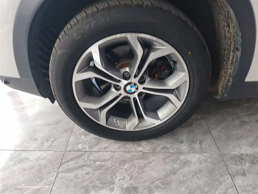 BMW X4 2014 xDrive20i X Design Package фото 23