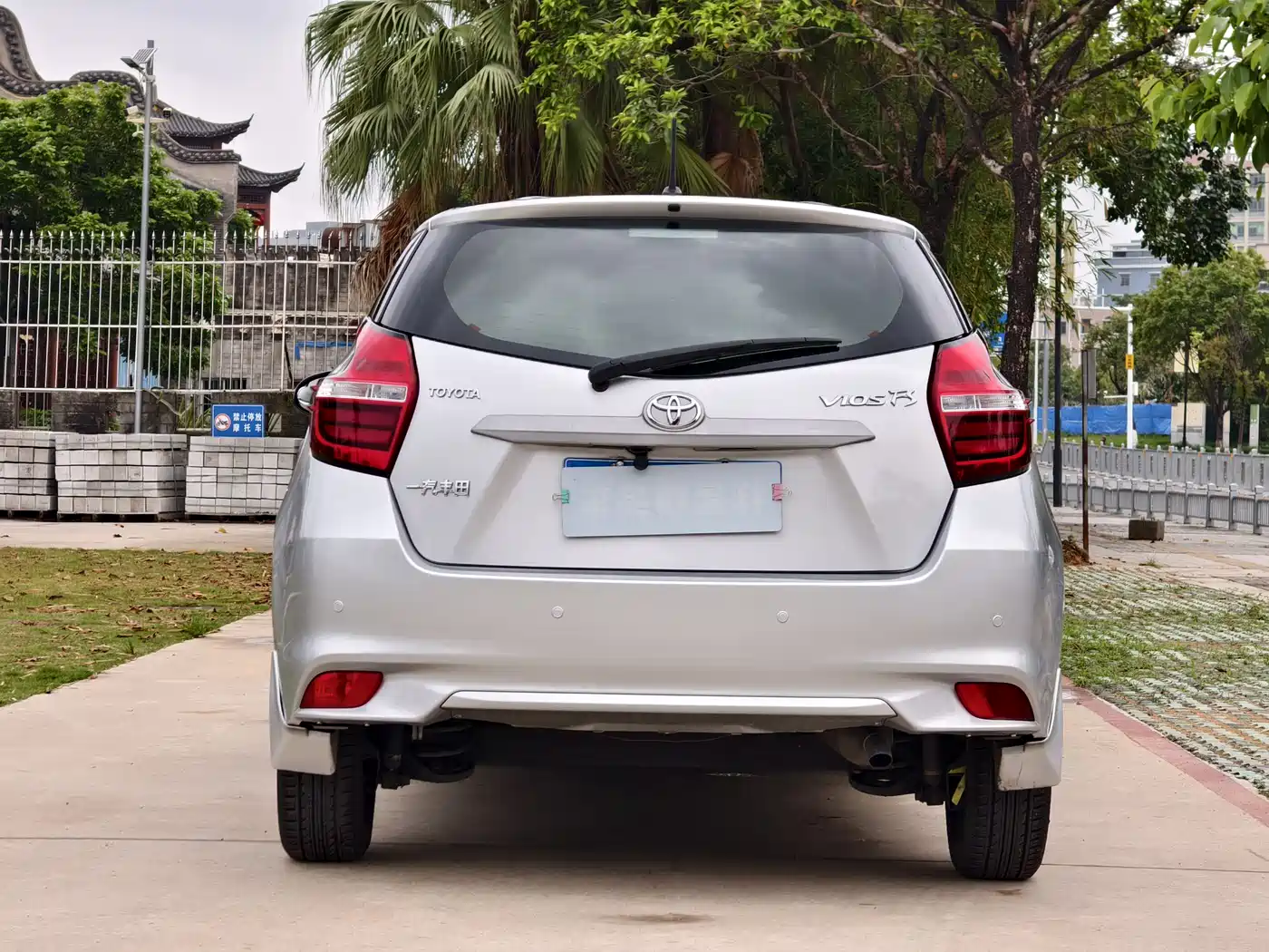Toyota Vios FS 2017 1.5L CVT Fengchi Edition фото 12
