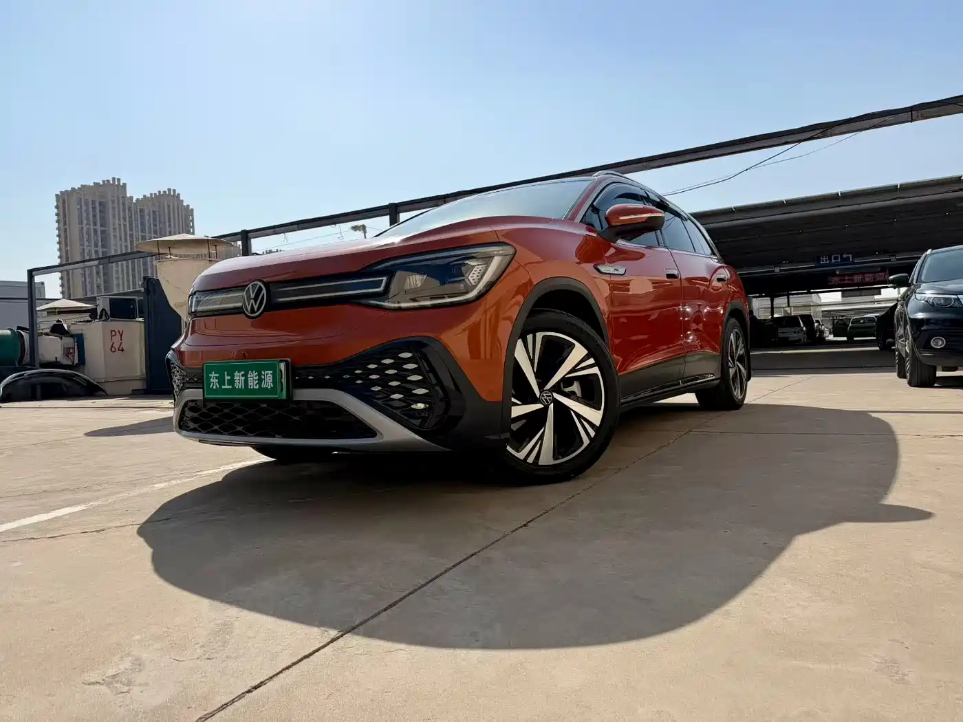 VOLKSWAGEN ID.6 CROZZ