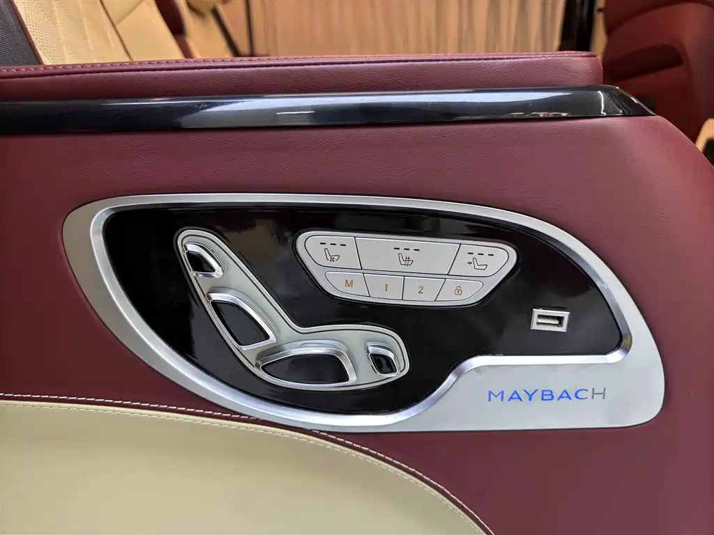 Mercedes-Benz Vito 2021 2.0T Business Edition 7-seater фото 16