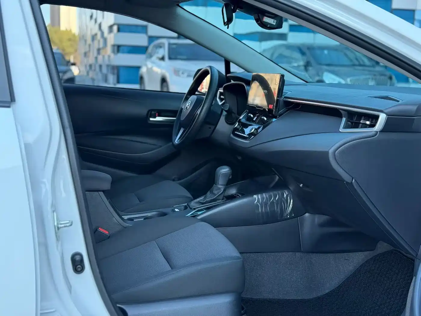 Toyota Corolla 2025 1.2T Elite Edition фото 4