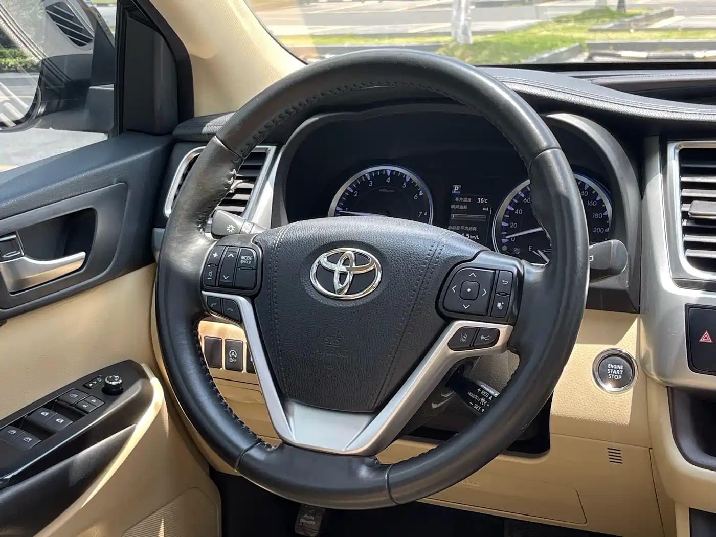Toyota Highlander 2018 2.0T 4WD Luxury 7-seater (China V) фото 21