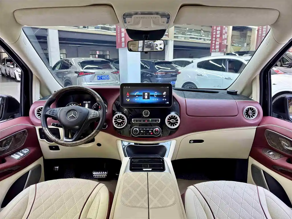 Mercedes-Benz Vito 2021 2.0T Business Edition 7-seater фото 10