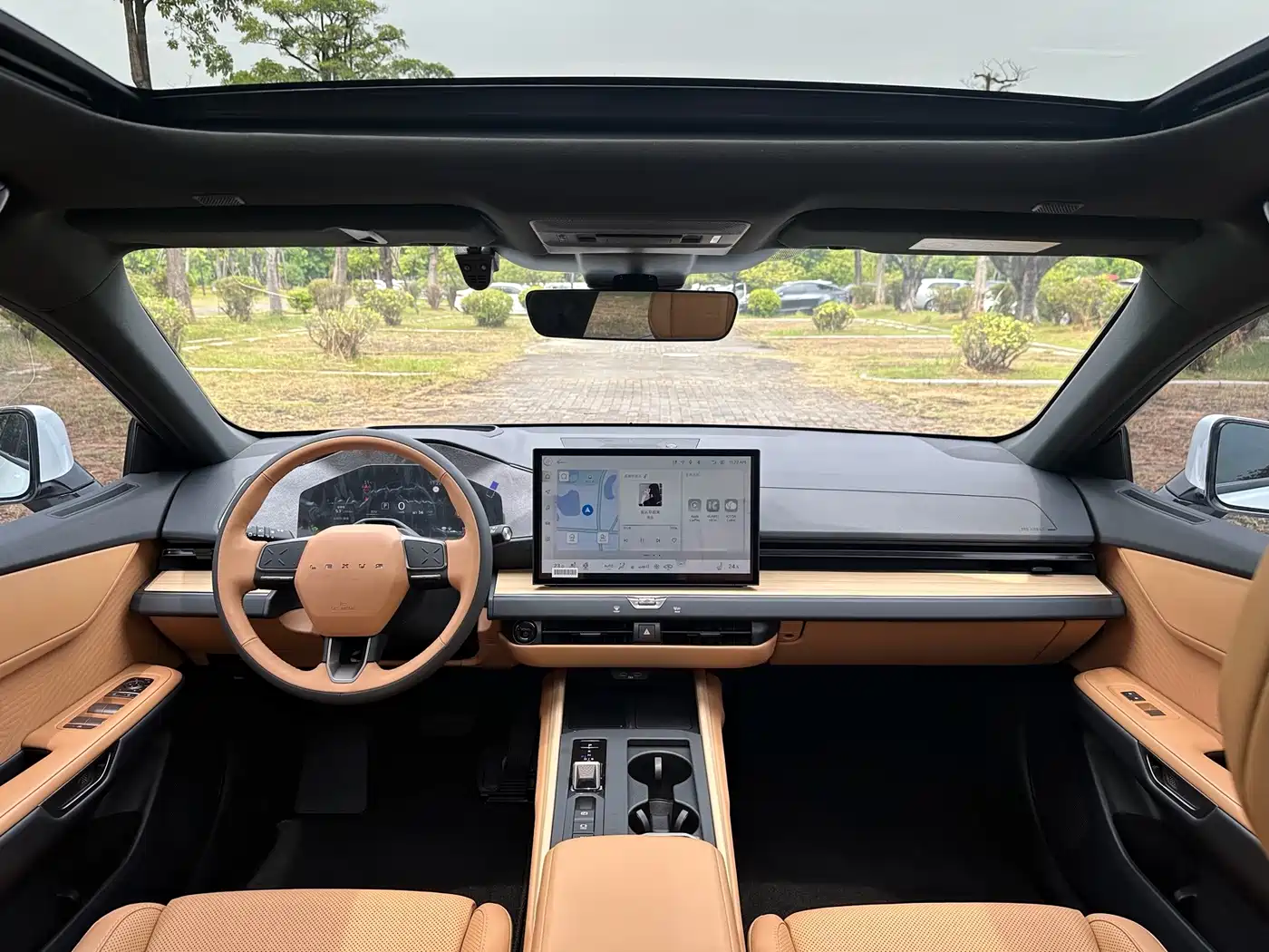 Lexus ES 2026 2025 Model 300h Base Version