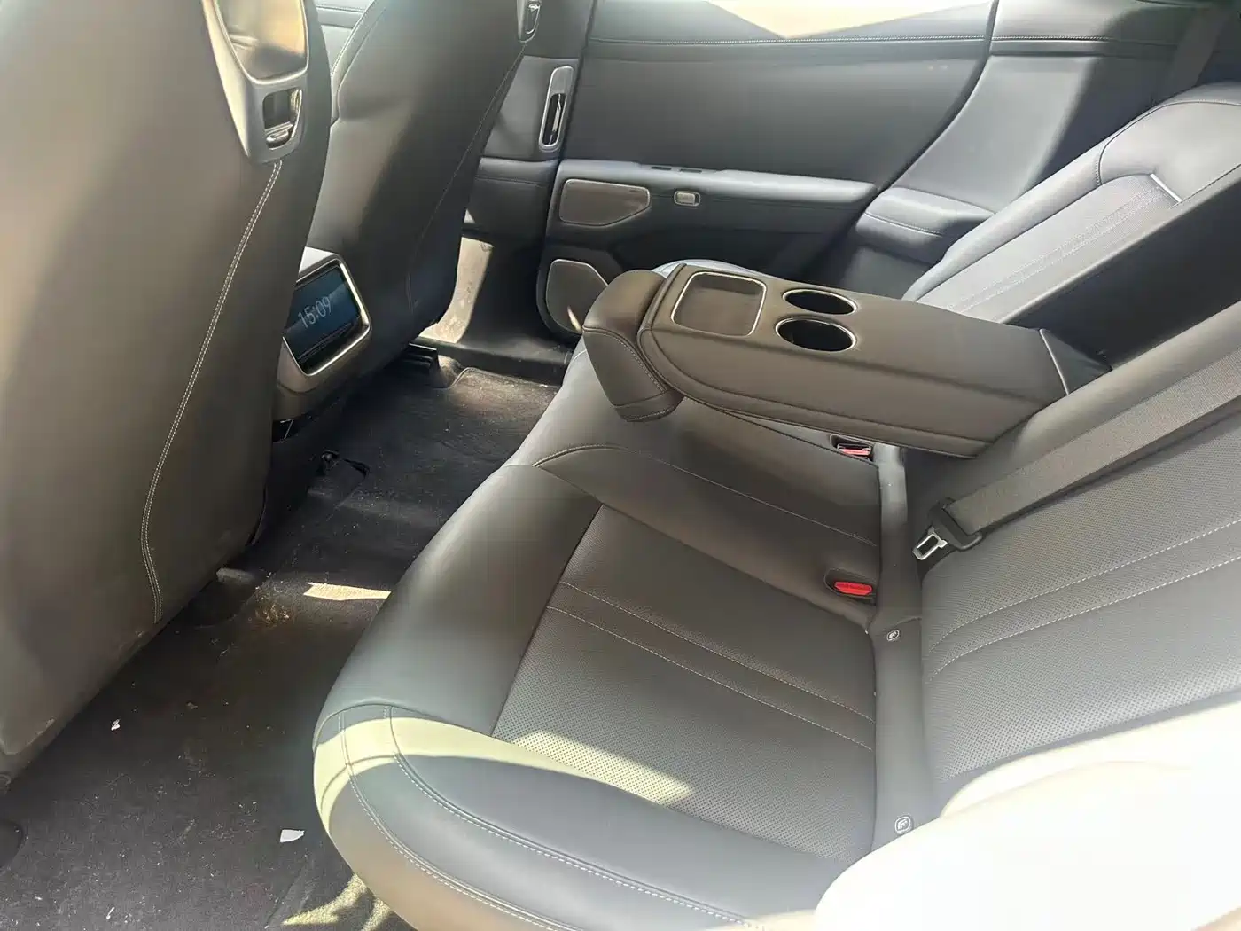 Xiaomi Auto Xiaomi YU7 2025 Ultra Long Range High Performance AWD Max Edition фото 5