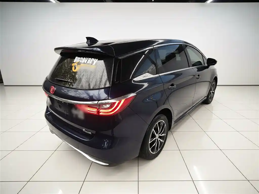 BYD Song MAX 2017 1.5T Auto Smart Elite 7-Seater фото 5