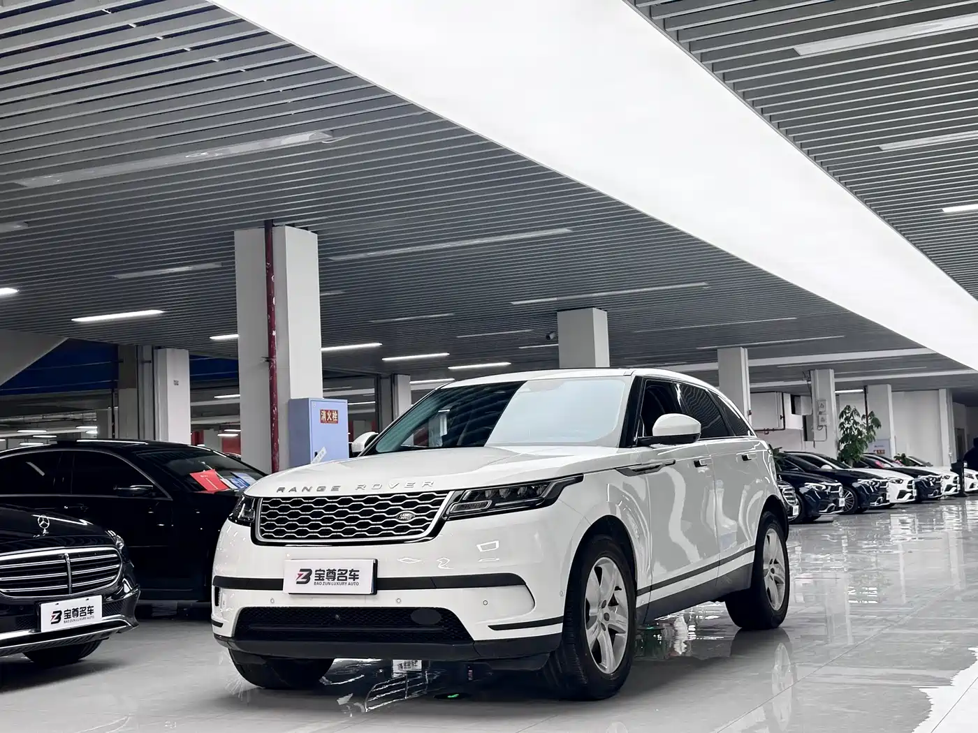Land Rover Range Rover Velar 2022 250PS