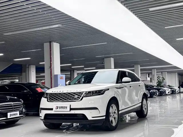 Land Rover Range Rover Velar 2023 250PS Gloss Black Collector's Edition
