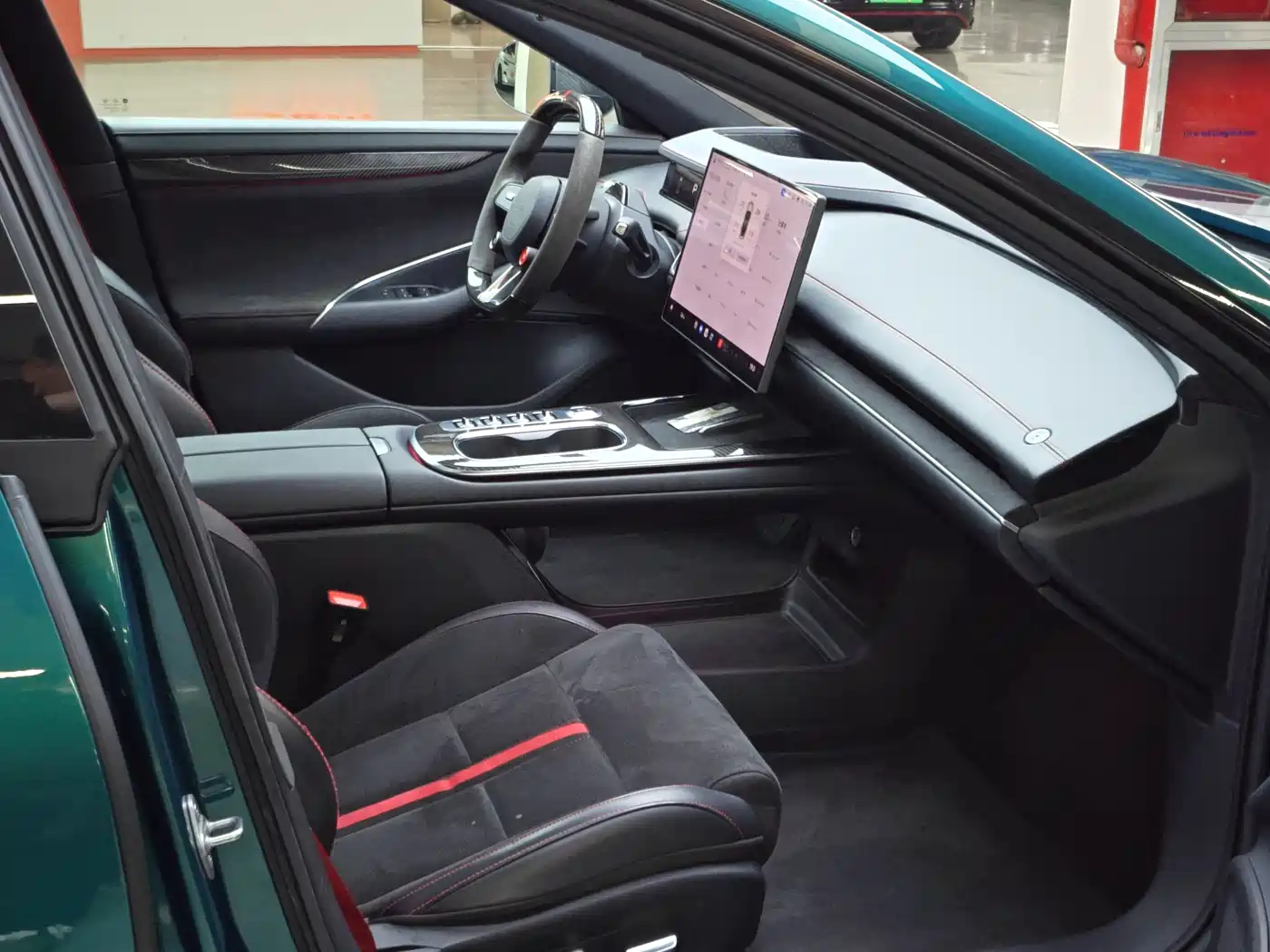 XIAOMI CAR XIAOMI SU7 ULTRA