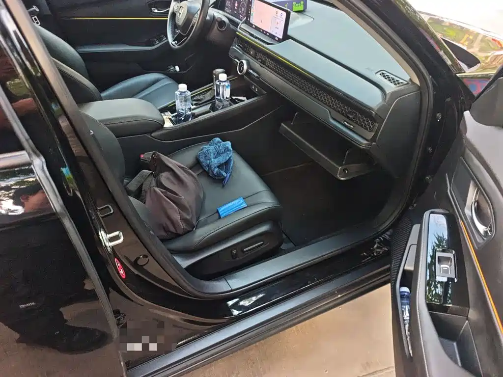 صورة 19 - Honda Accord