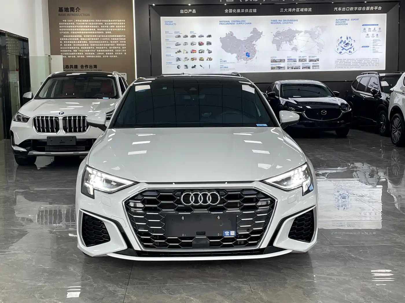 Audi A3 2023 Sportback 35 TFSI Fashion Sport фото 2