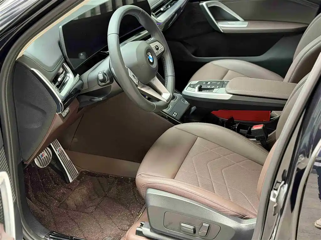 BMW X1 2024 sDrive25Li X Design Package фото 4