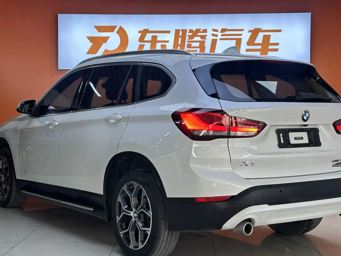 BMW X1 2020 sDrive25Li Leading Model фото 7