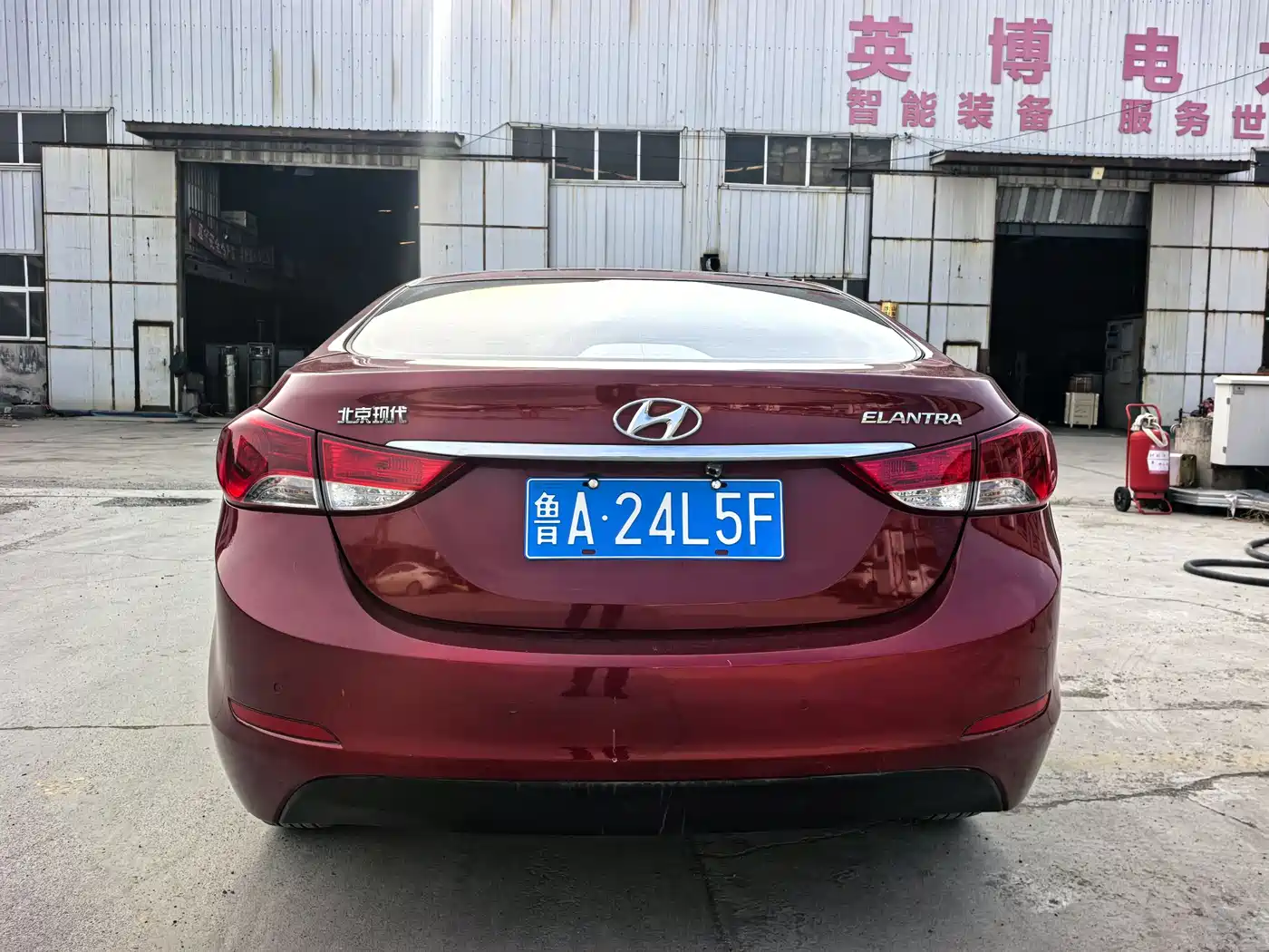 Hyundai Langdong 2012 1.6L Automatic Fashion фото 6