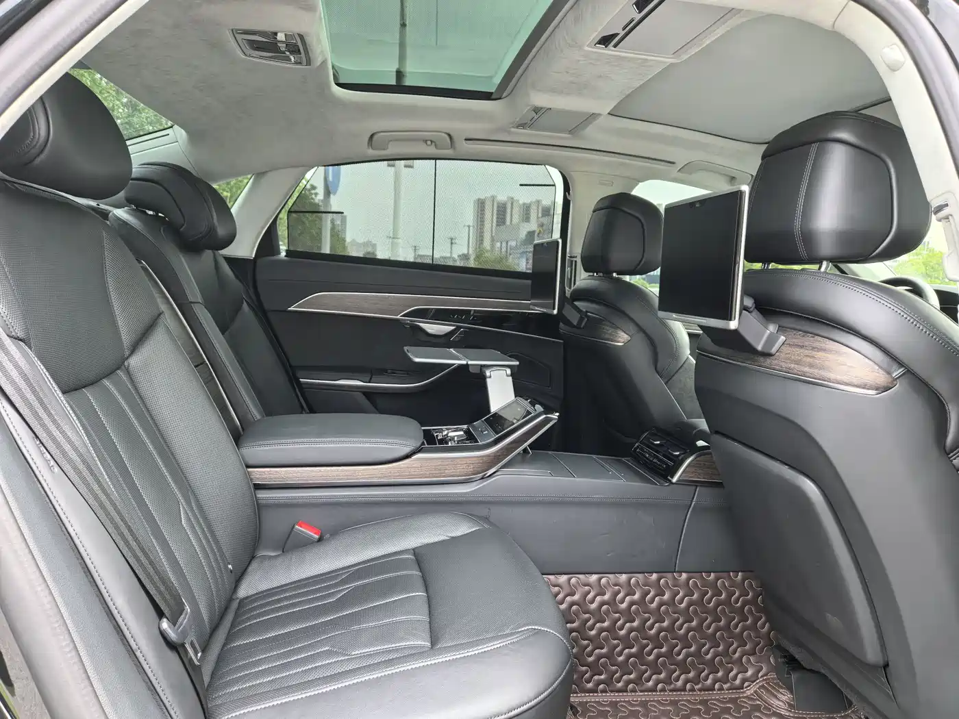 Audi A8 2019 Facelift Plus A8L 55 TFSI quattro Premium фото 13