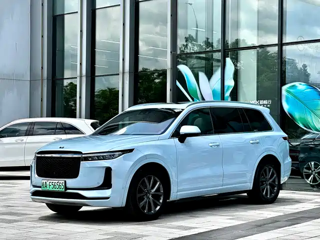  Li Auto Li ONE 2020 Extended Range 6-seater
