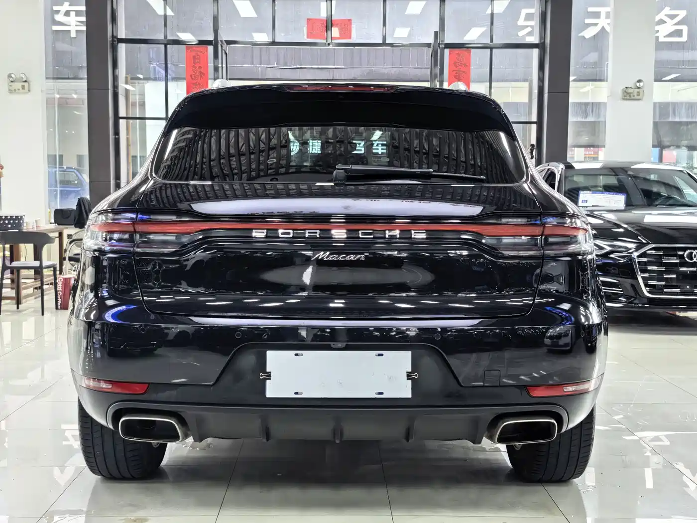 Porsche Macan 2018 Macan 2.0T фото 13