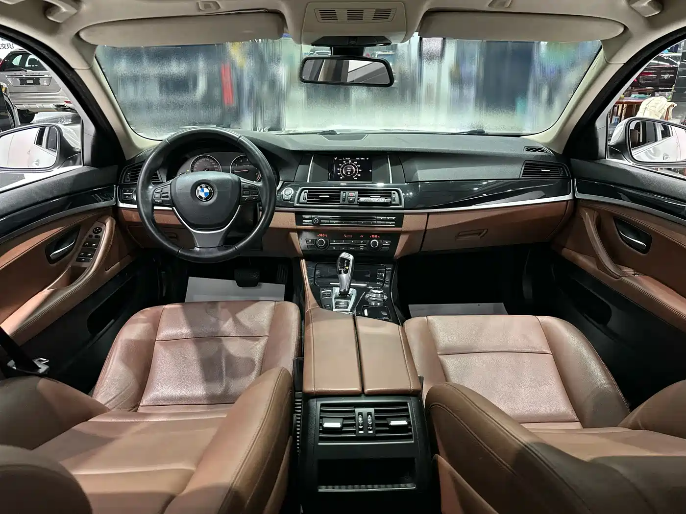 BMW 5 Series 2017 520Li Classic Edition фото 8