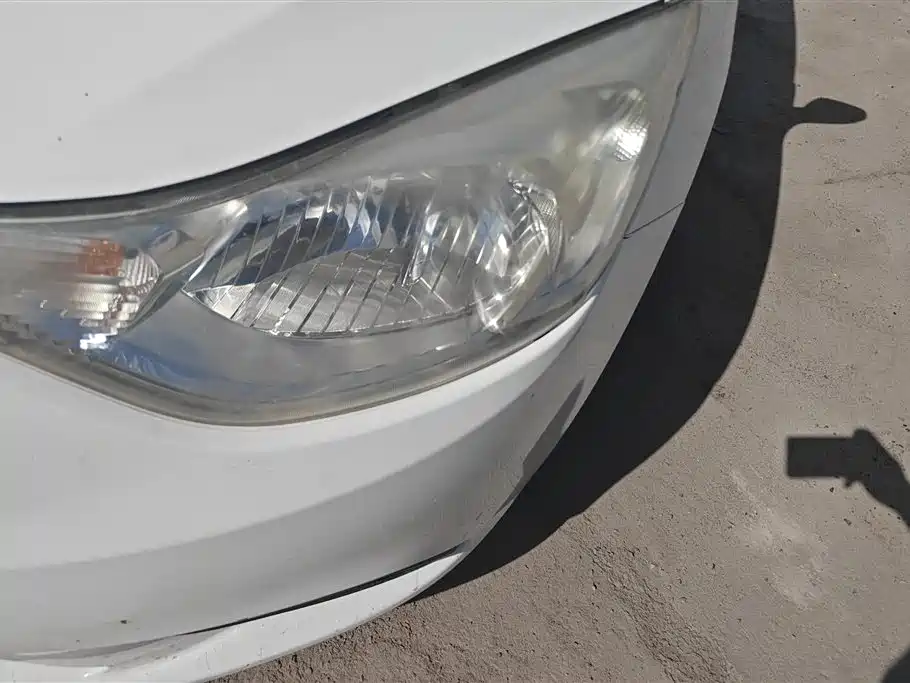 Chevrolet Sail 2015 Sail 3 1.3L Manual Cozy Edition фото 5