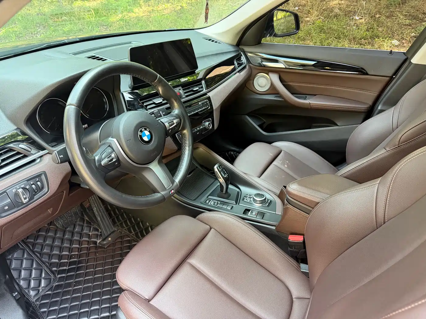 BMW X1 2021 sDrive25Li Leading фото 18