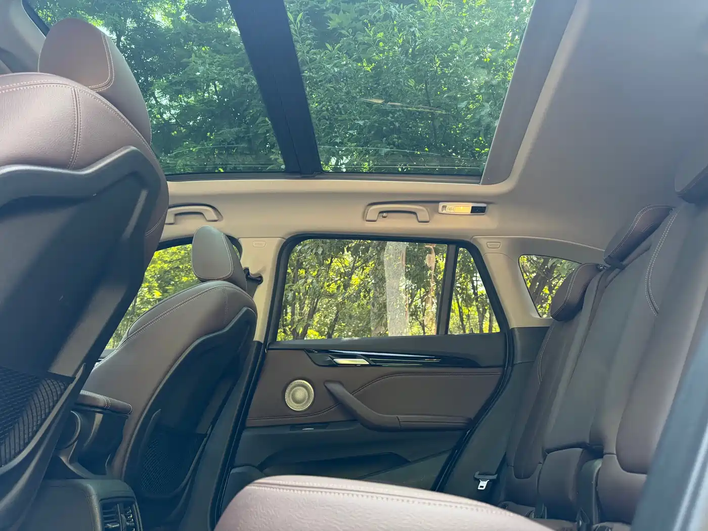 BMW X1 2021 sDrive25Li Leading фото 17