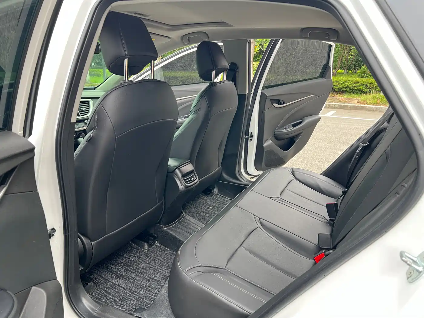 Buick Excelle 2021 1.3T Auto Mild Hybrid Elite фото 6
