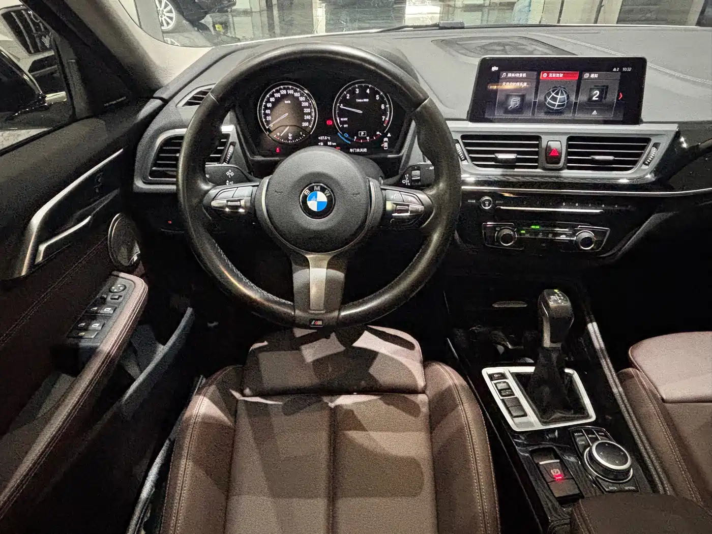 BMW 1 Series 2019 118i M Sport Package фото 9