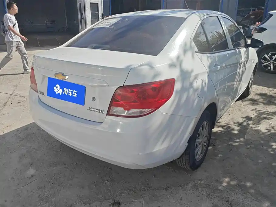Chevrolet Sail 2015 Sail 3 1.3L Manual Cozy Edition фото 3