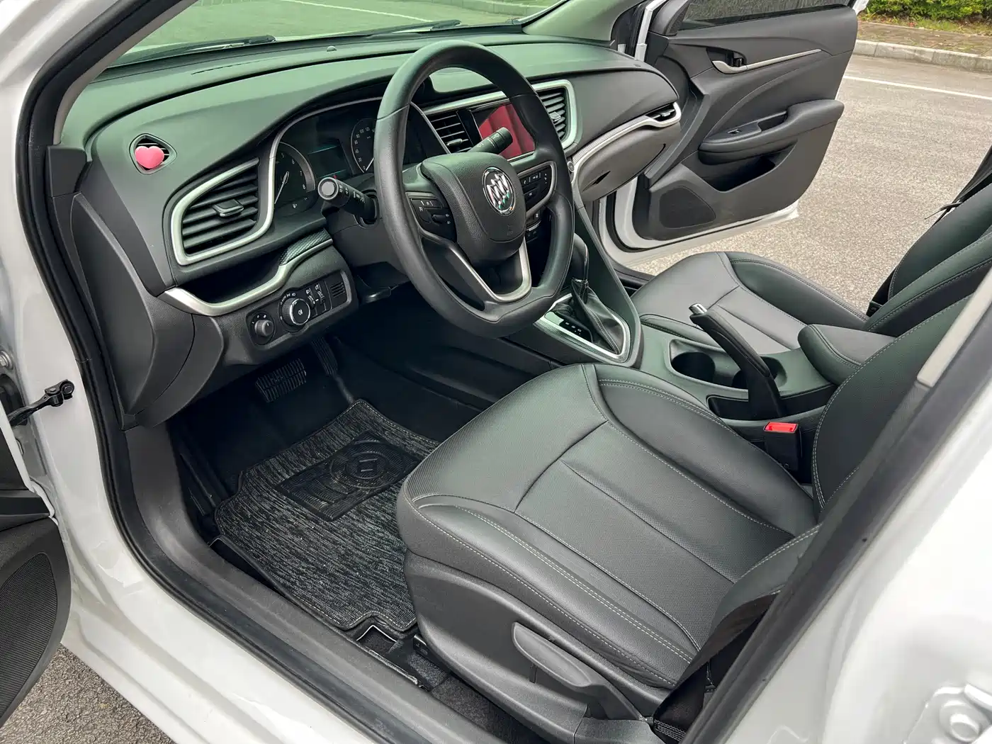 Buick Excelle 2021 1.3T Auto Mild Hybrid Elite фото 5