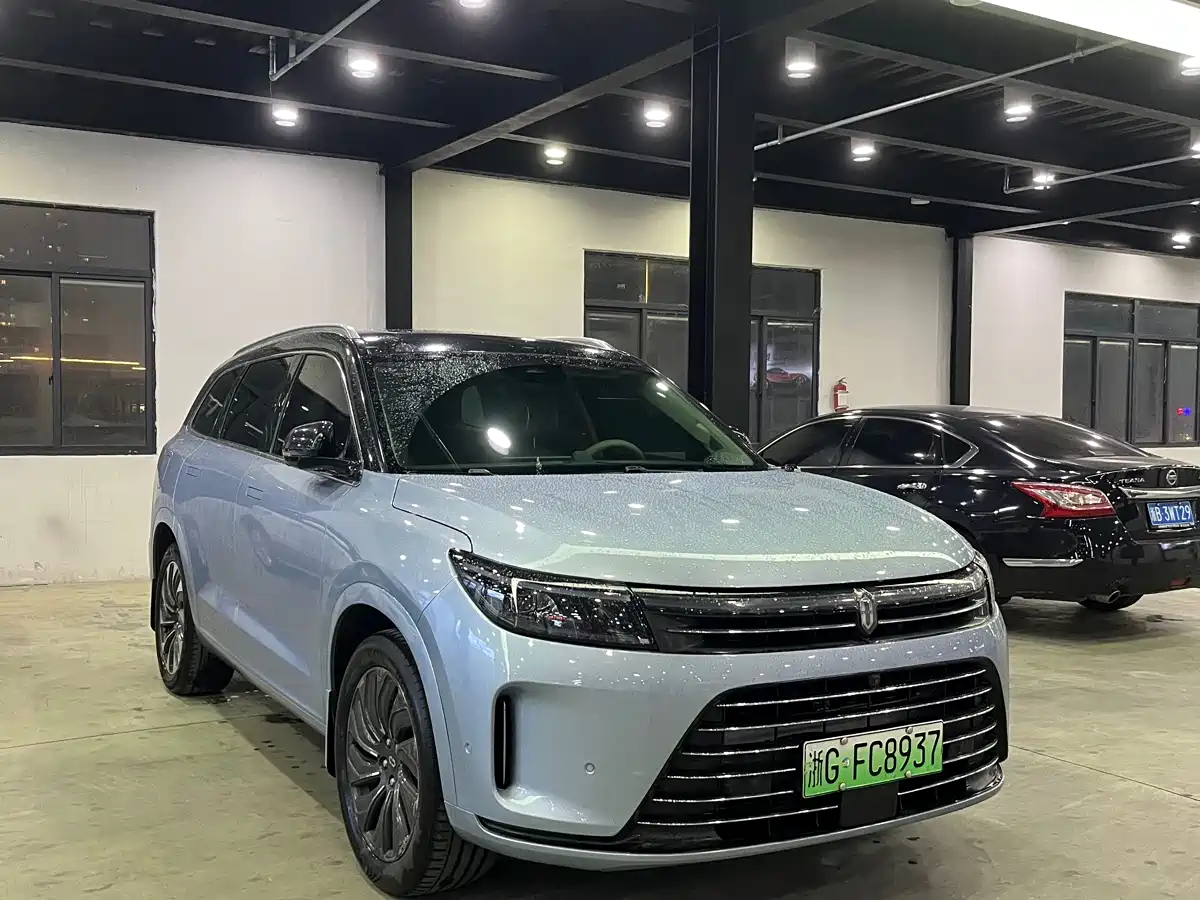 AITO Wenjie AITO M7 2024 1.5T RWD Plus 5-Seater фото 2