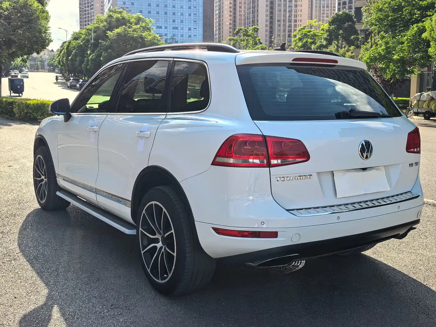 Volkswagen Touareg 2011 3.0TSI Comfort фото 11