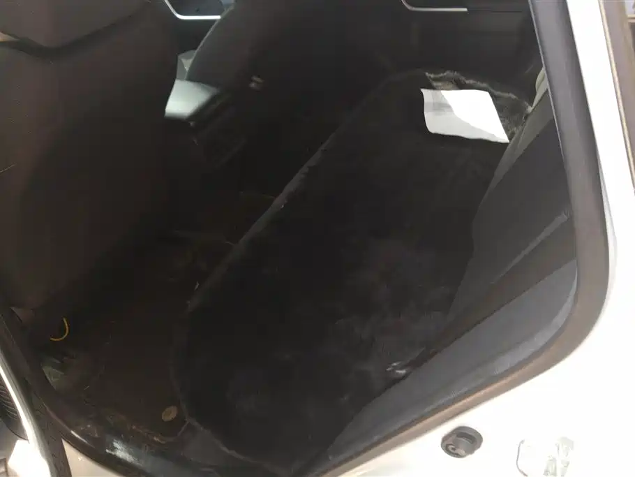Toyota RAV4 Rongfang 2022 2.0L CVT 2WD Urban Edition фото 11