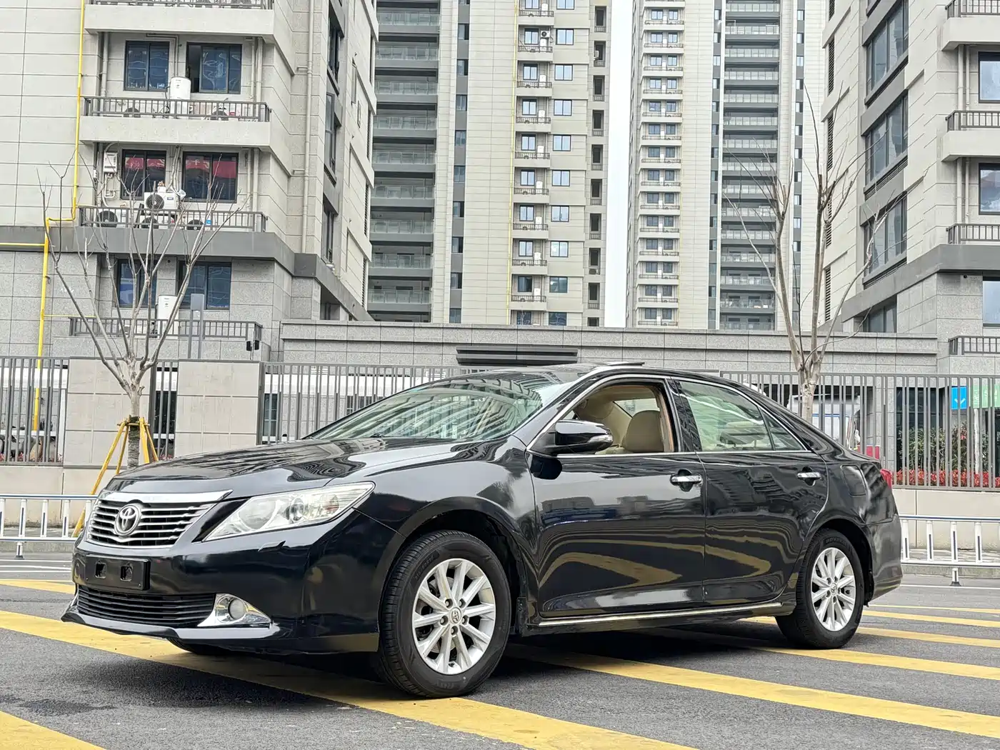 Toyota Camry 2013 2.0G Comfort
