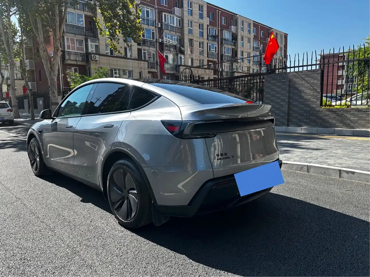 صورة 5 - Tesla Model Y