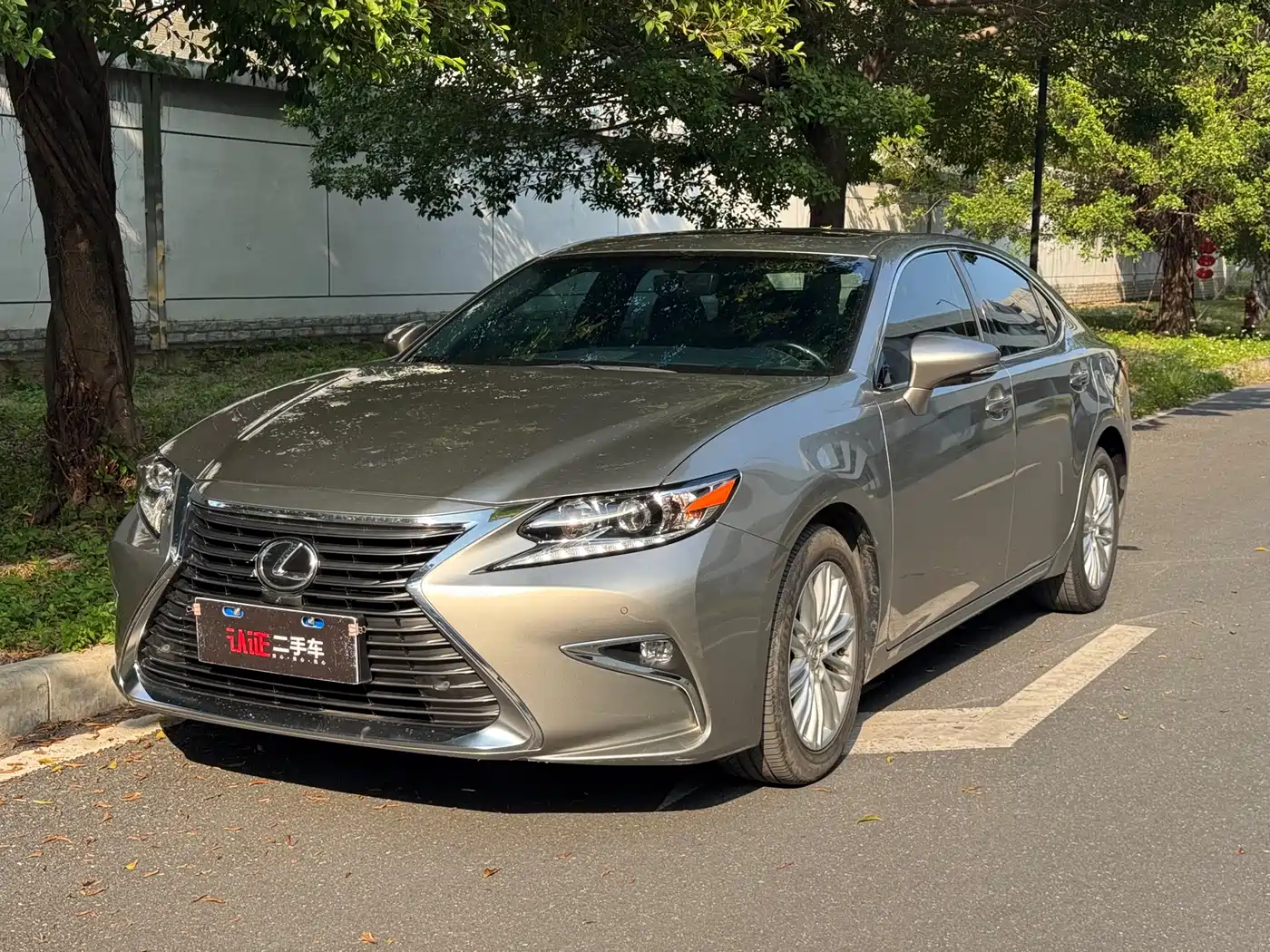 Lexus ES 2015 200 Elite Edition