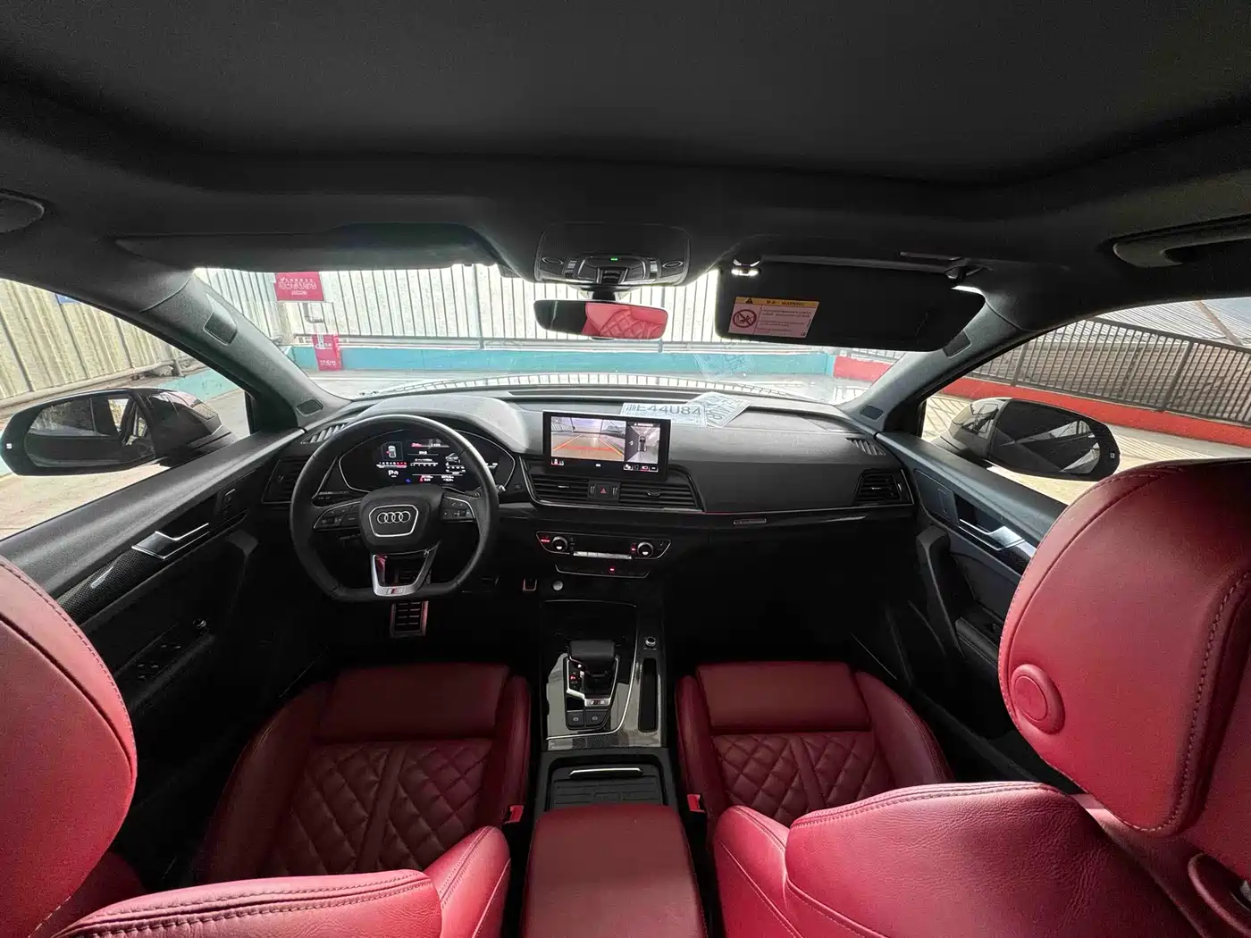 Audi SQ5 Sportback 2023 3.0 TFSI quattro фото 6