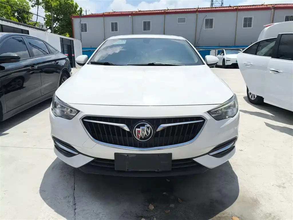 Buick Regal 2017 20T Elite Type фото 3