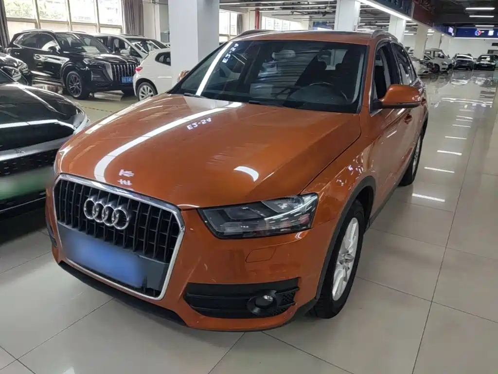 Фото 2 - Audi Q3