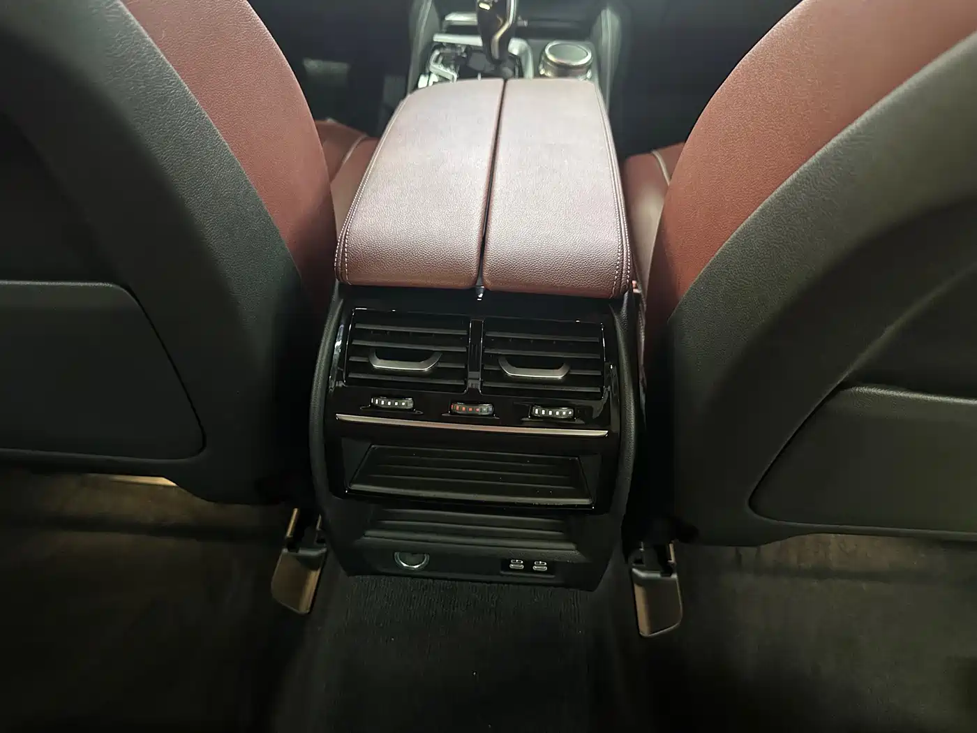 BMW 5 Series New Energy 2022 Facelift 535Le M Sport Package фото 12