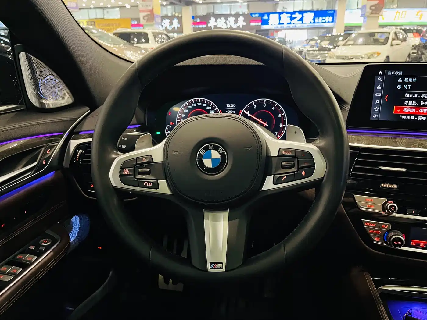 BMW 6 Series GT 2019 630i M Sport Grand Tourer Edition фото 7