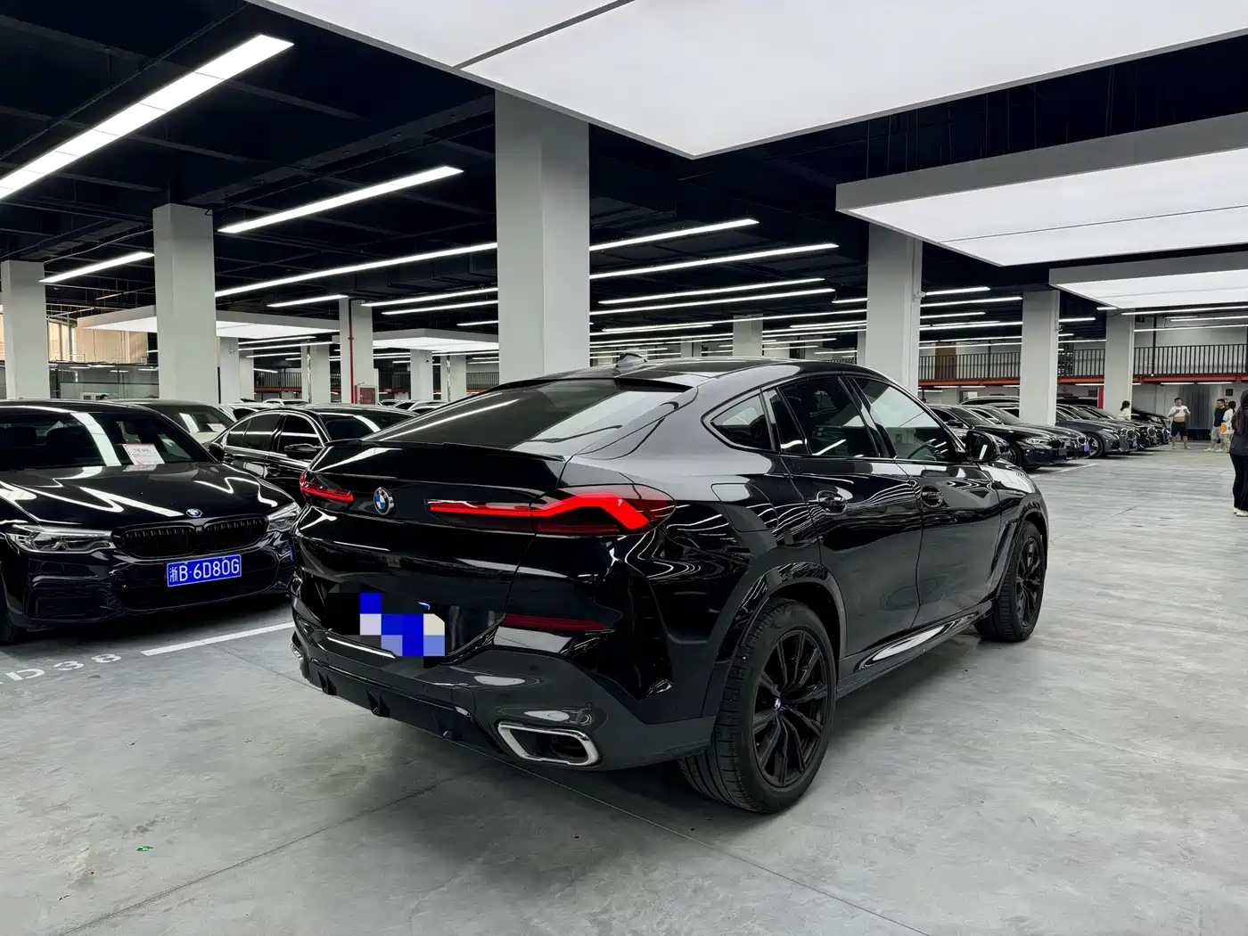 BMW X6 2021 xDrive40i M Sport Package фото 15