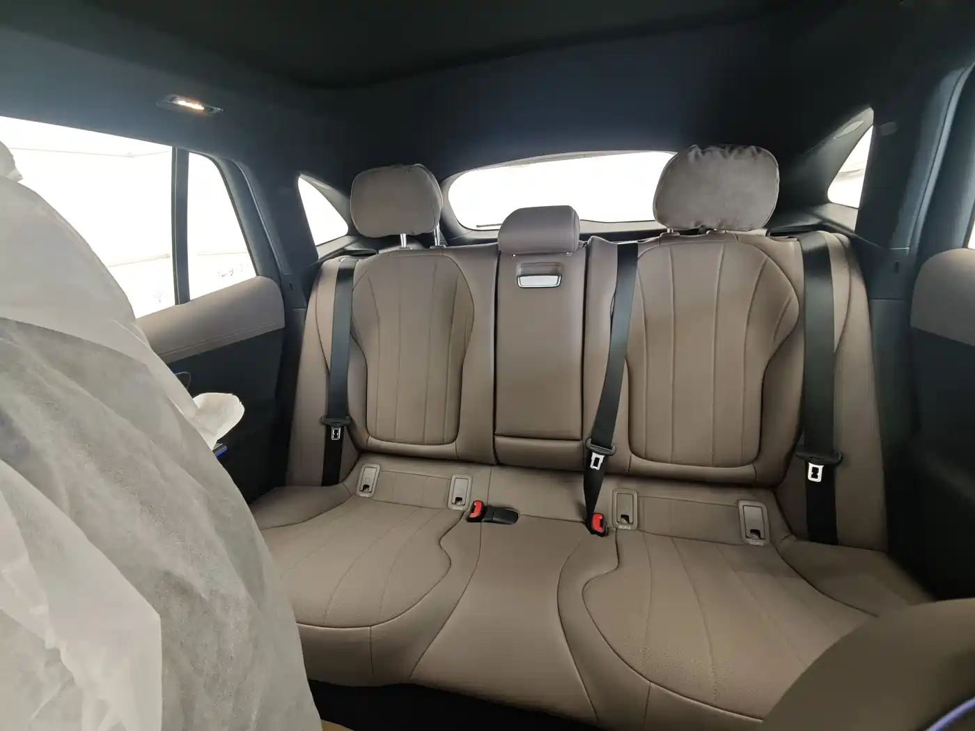 Mercedes-Benz EQE SUV 2024 500 4MATIC Luxury Edition фото 17