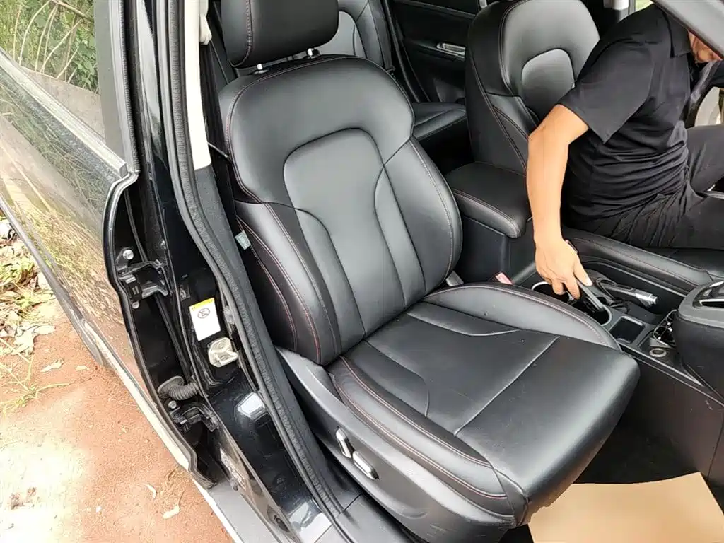 Haval H6 2015 Sport 1.5T Automatic 2WD Luxury фото 25